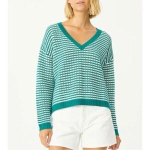 Stitches & Stripes Green and White V-Neck Sweater Size S-M NWT